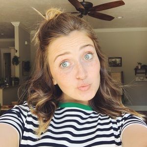 Meet your Posher, Ali